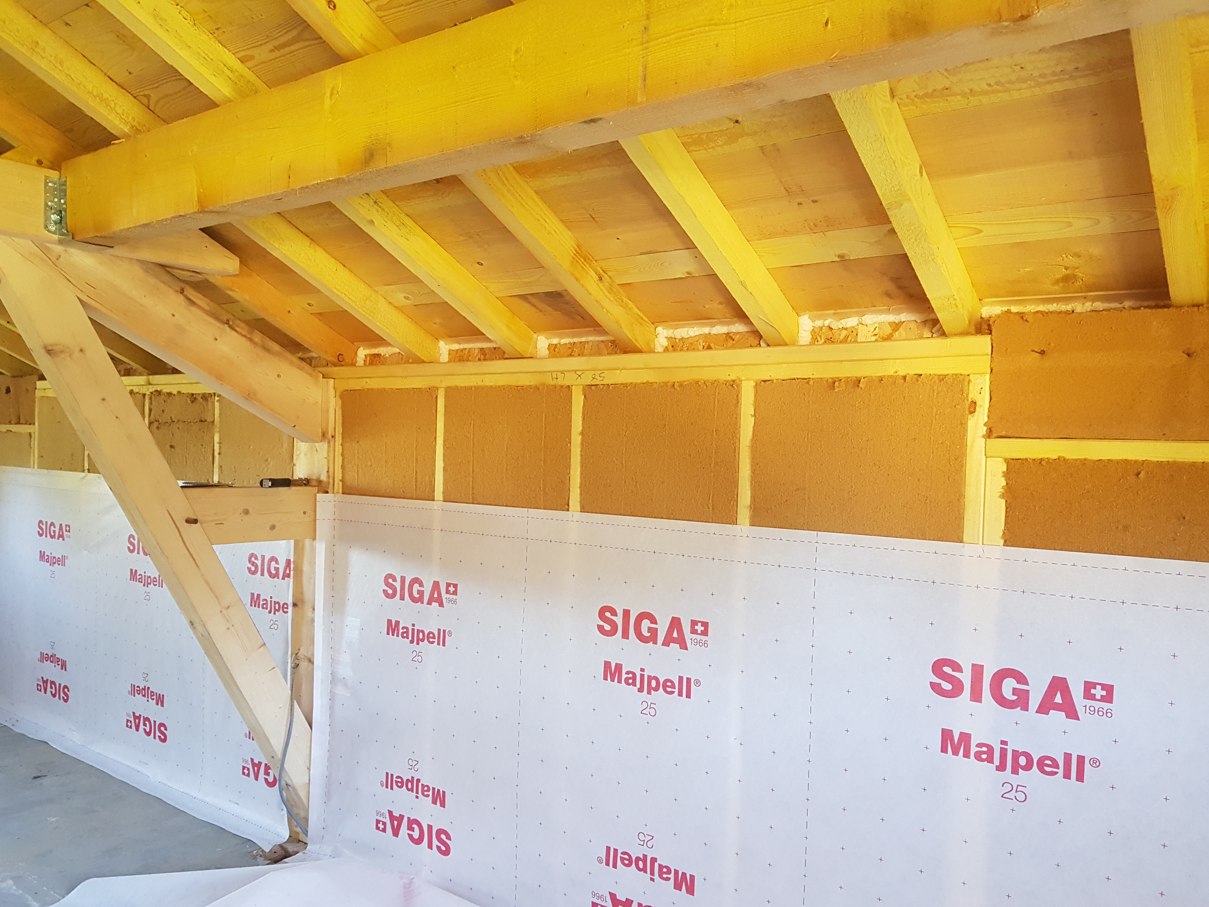 Loire Rhône Ossature bois construction Charpentier couvreur artisan Menuiseries PVC ALU Bois ossature bois maison individuelle extension surélévation rénovation zinguerie couverture