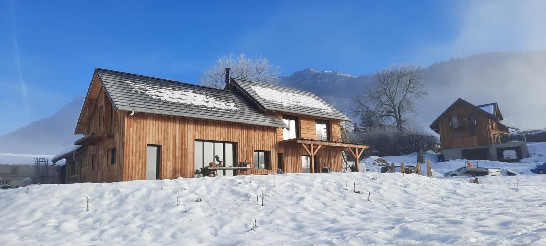 Loire Rhône Ossature bois construction Charpentier couvreur artisan Menuiseries PVC ALU Bois ossature bois maison individuelle extension surélévation rénovation zinguerie couverture