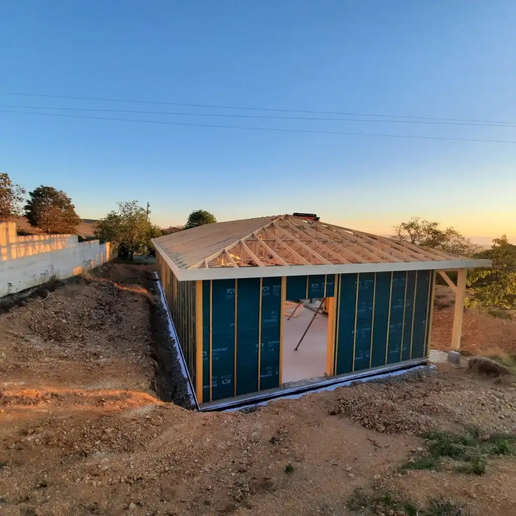 Fermette industrielle posée sur maison individuelle 