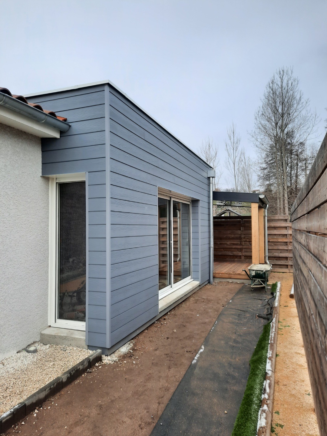 Loire Rhône Ossature bois construction Charpentier couvreur artisan Menuiseries PVC ALU Bois ossature bois maison individuelle extension surélévation rénovation zinguerie couverture