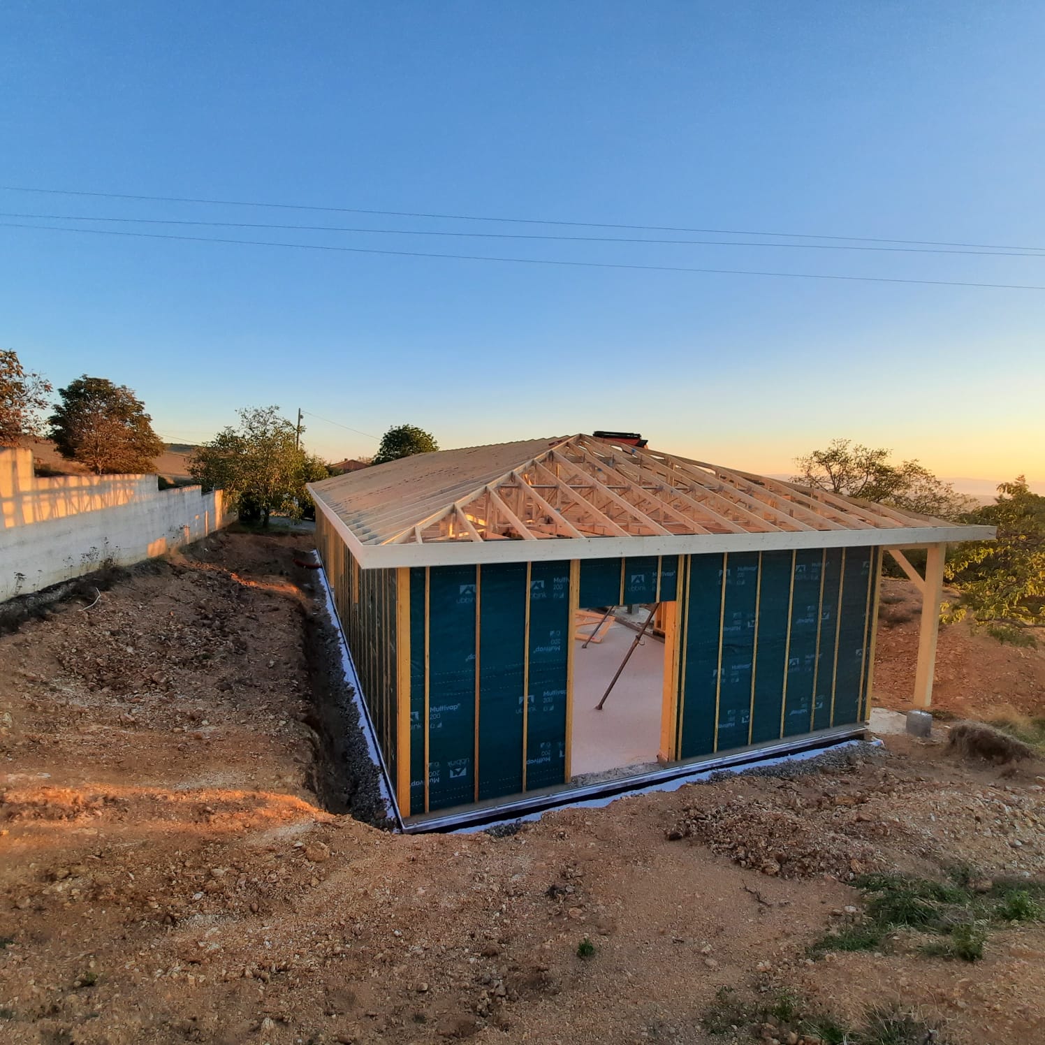 Fermette industrielle posée sur maison individuelle