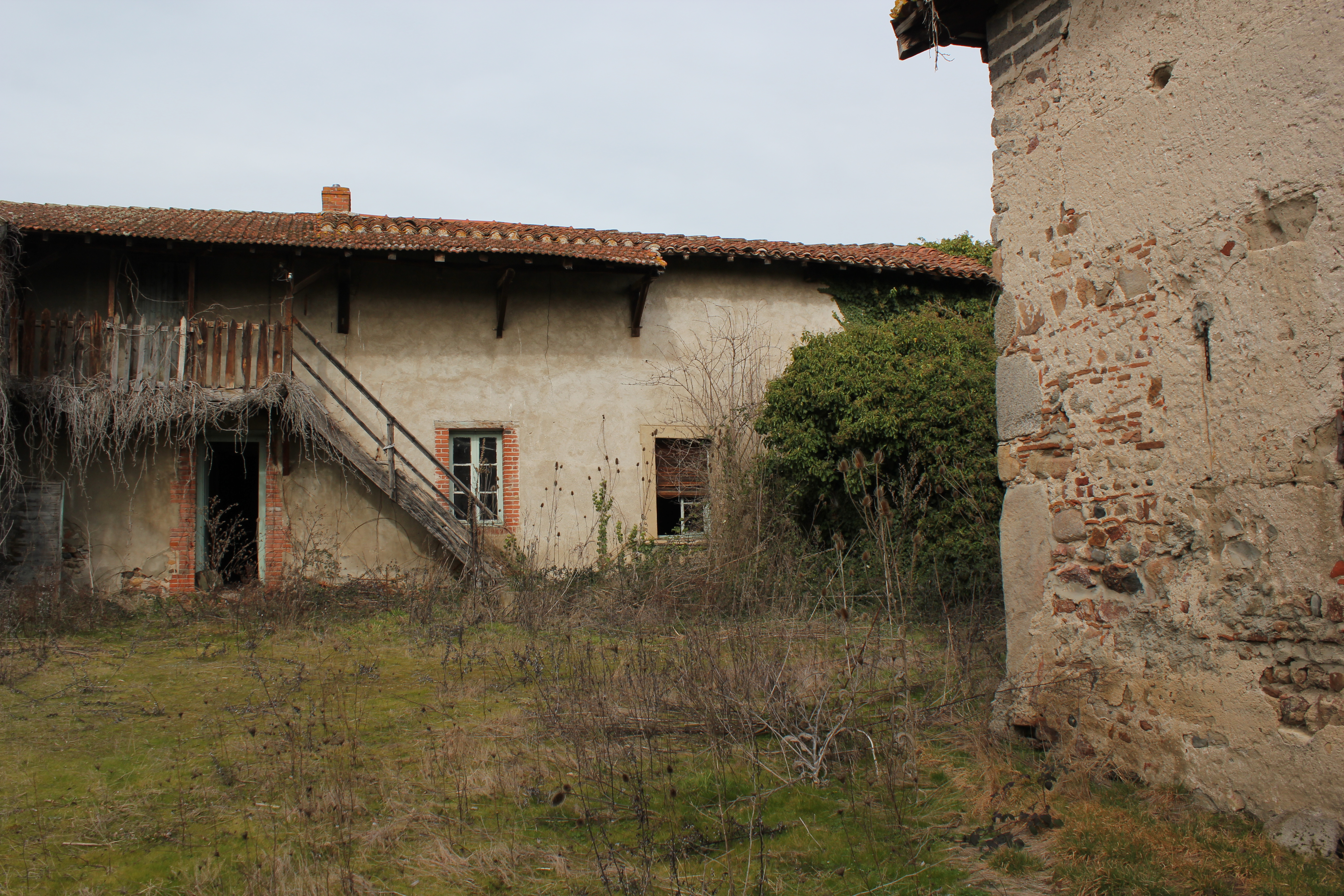 Loire couverture charpente rénovation zinguerie menuiserie equipe