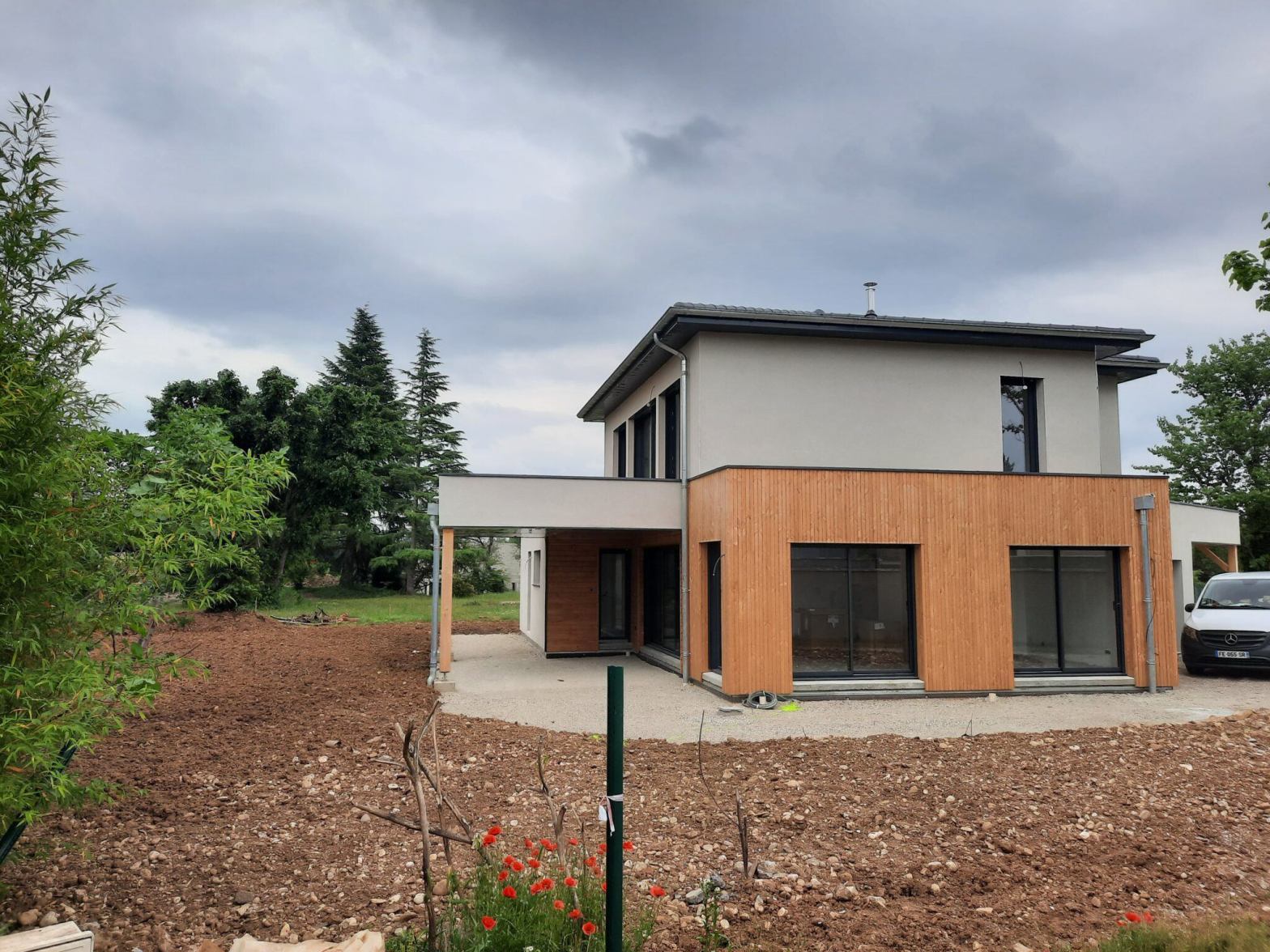 Loire Rhône Ossature bois construction Charpentier couvreur artisan Menuiseries PVC ALU Bois ossature bois maison individuelle extension surélévation rénovation zinguerie couverture